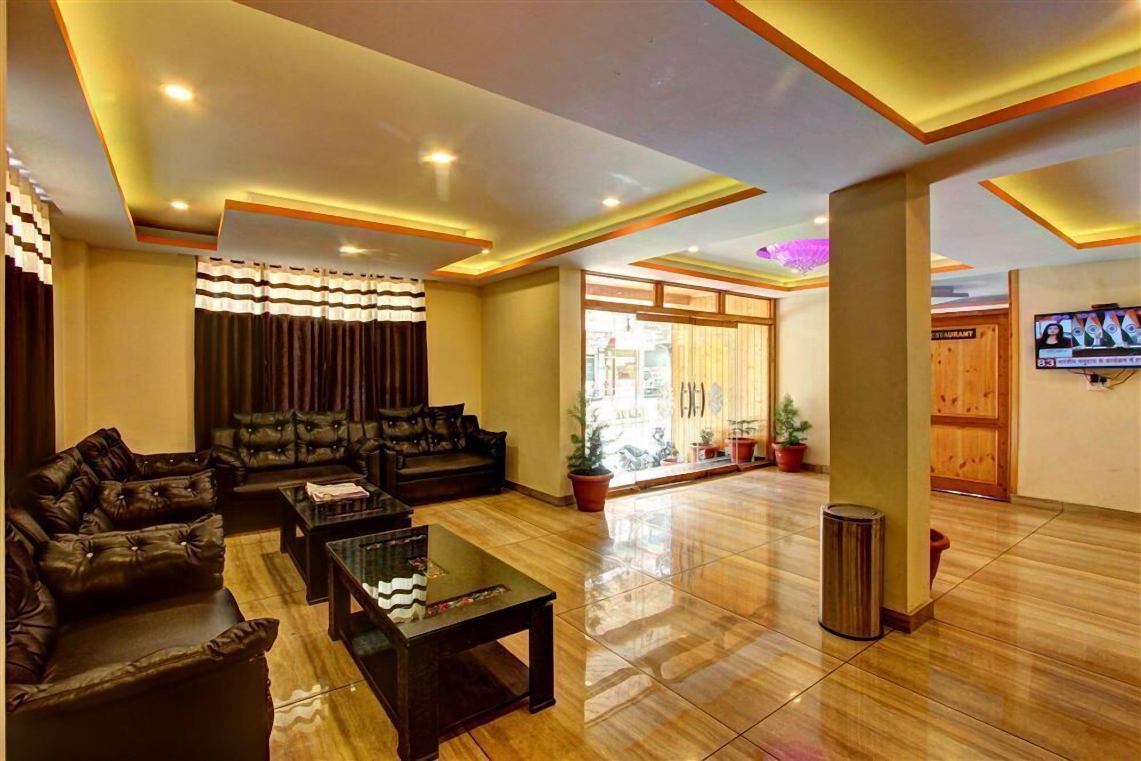 Hotel Snow Country, Manali - Manali (Himachal Pradesh) — Photos 1
